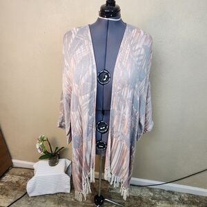Soft Surroundings Muted Beige and Gray Western Fringe Kimono OS (5989)